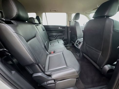 Used 2018 Volkswagen Atlas SE AWD/4WD image 34