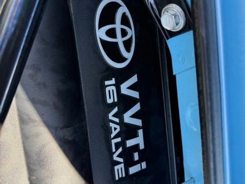Used 2003 Toyota MR2 RWD image 64