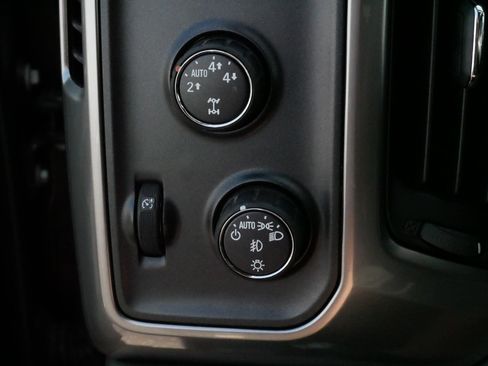 Used 2015 Chevrolet Silverado 1500 LT w/ All Star Edition AWD/4WD image 27