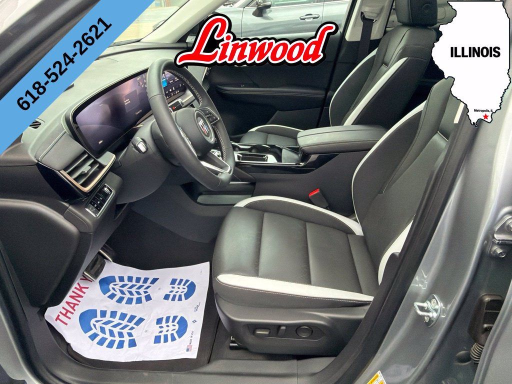 Used 2025 Buick Envision Sport Touring AWD/4WD image 17