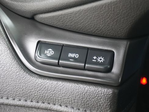 Used 2020 Cadillac Escalade Luxury RWD image 22