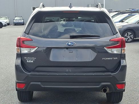Used 2020 Subaru Forester Limited AWD/4WD image 5