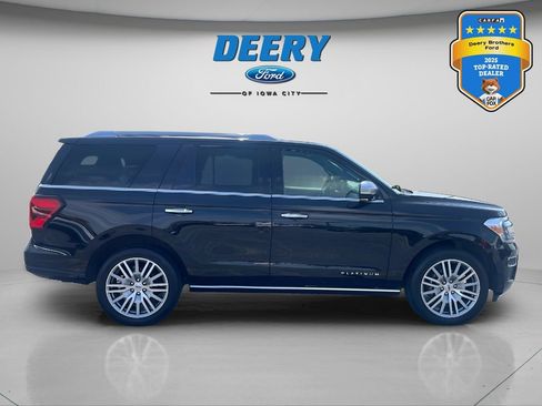 Used 2023 Ford Expedition Platinum AWD/4WD image 7