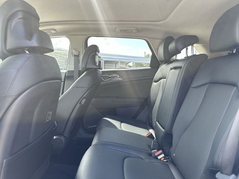 Certified 2026 Kia Sportage SX FWD image 22