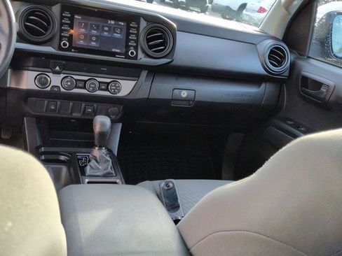 Used 2020 Toyota Tacoma 4x4 Access Cab image 21