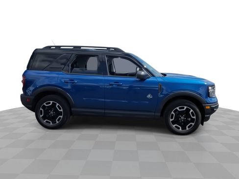 Used 2024 Ford Bronco Sport Outer Banks AWD/4WD image 9