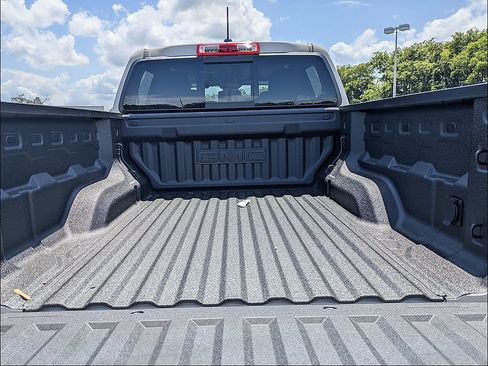 New 2026 GMC Canyon Elevation w/ Convenience Package RWD image 14