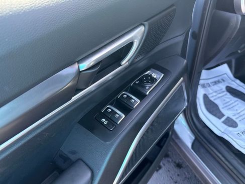 Used 2025 Kia Telluride S image 14
