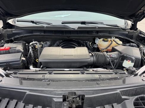 Used 2023 Chevrolet Tahoe Z71 w/ Luxury Package image 12