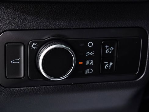 New 2025 Ford Escape ST-Line w/ Cold Weather Package image 24