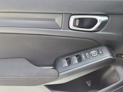 Certified 2025 Honda Civic Sport image 26