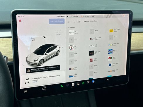 Used 2021 Tesla Model 3 Long Range AWD/4WD image 16