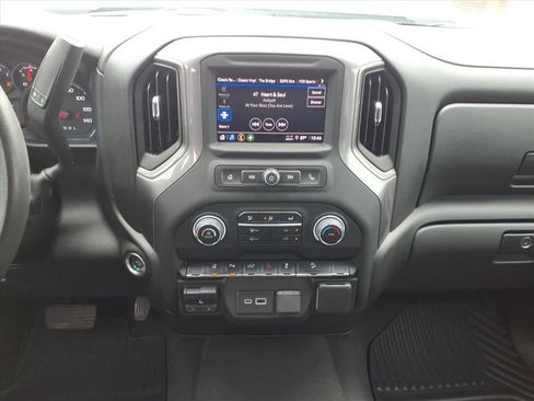 Used 2024 Chevrolet Silverado 2500 Custom w/ Custom Value Package AWD/4WD image 28