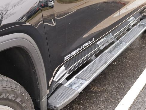 Used 2023 GMC Sierra 1500 Denali image 7