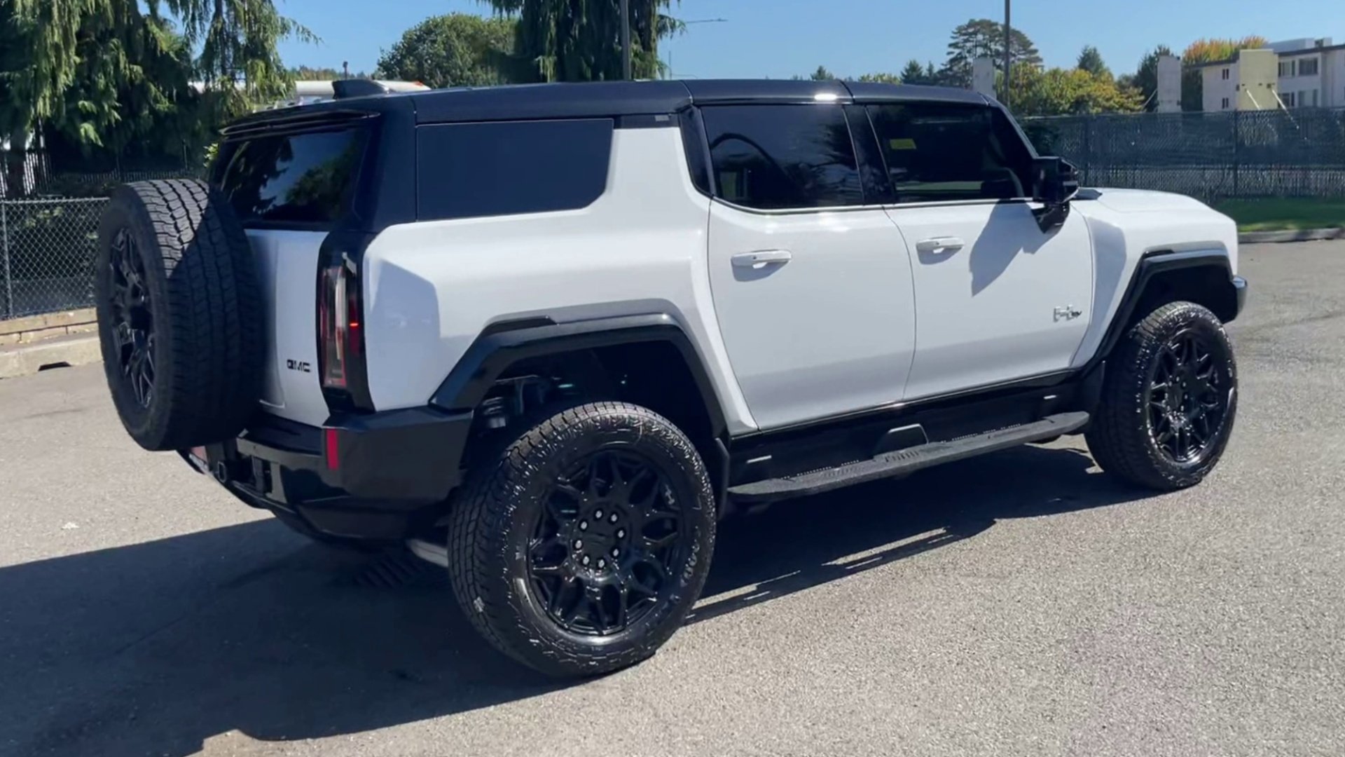 New 2026 GMC Hummer EV SUV AWD/4WD image 75
