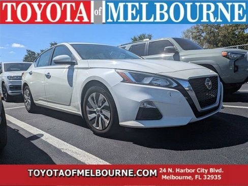 Used 2019 Nissan Altima 2.5 S image 1
