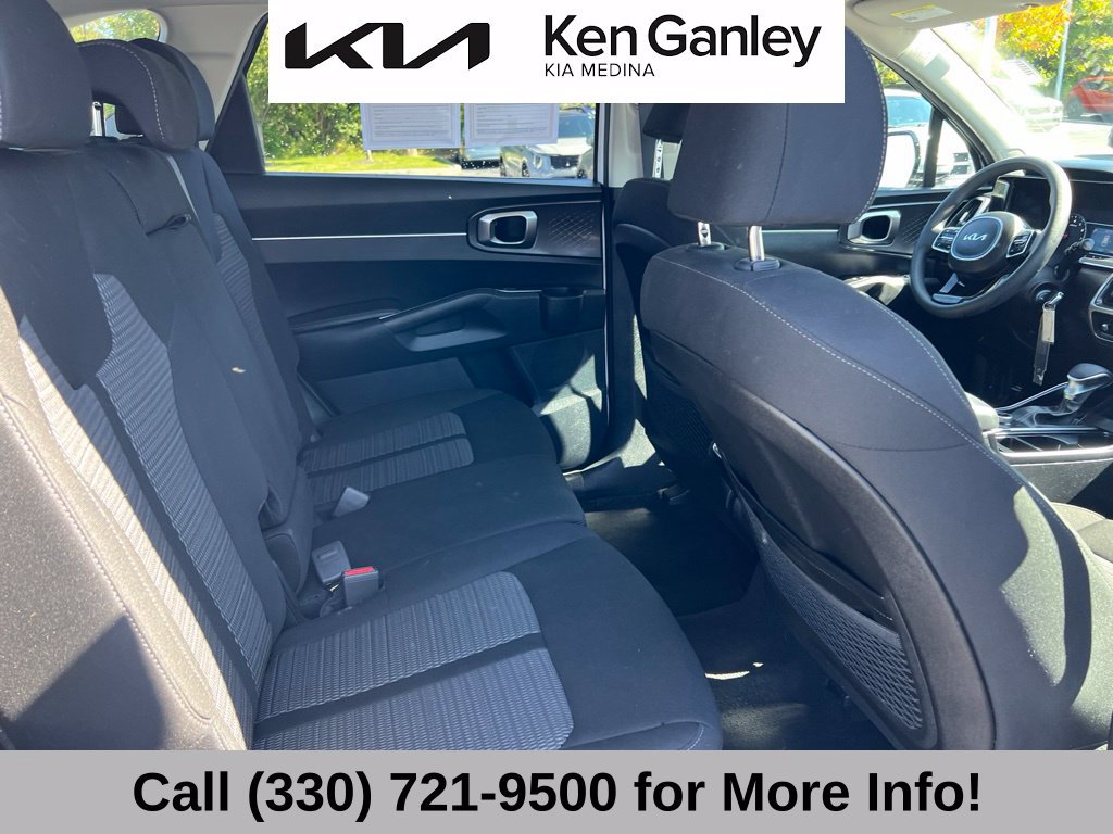Certified 2023 Kia Sorento LX AWD/4WD image 53