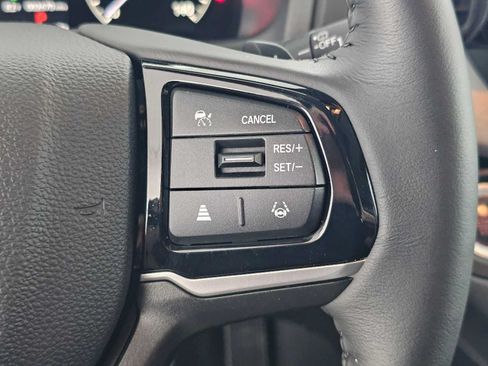 Used 2026 Honda Odyssey EX-L image 31