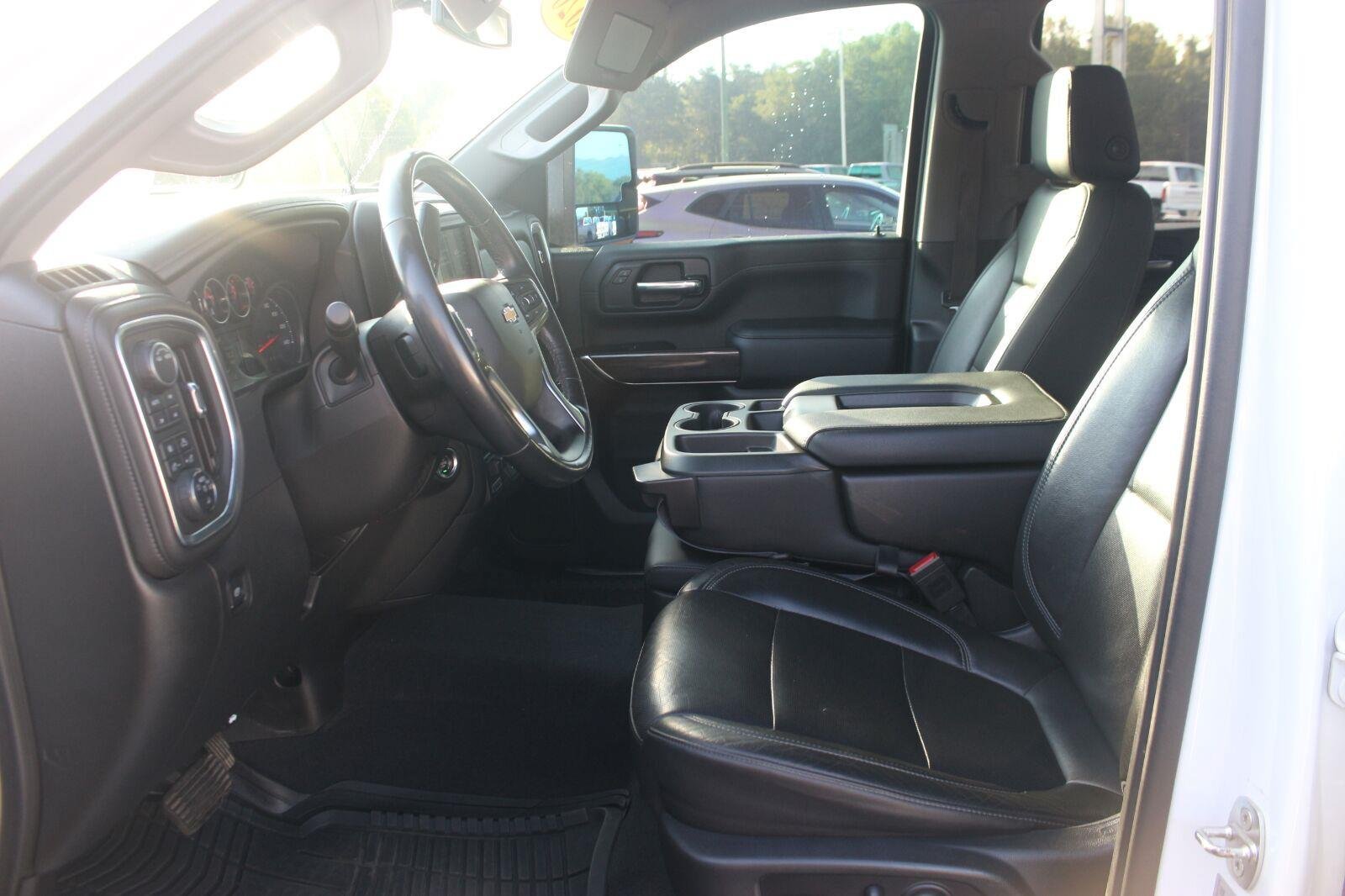 Used 2020 Chevrolet Silverado 2500 LTZ w/ Safety Package AWD/4WD image 16