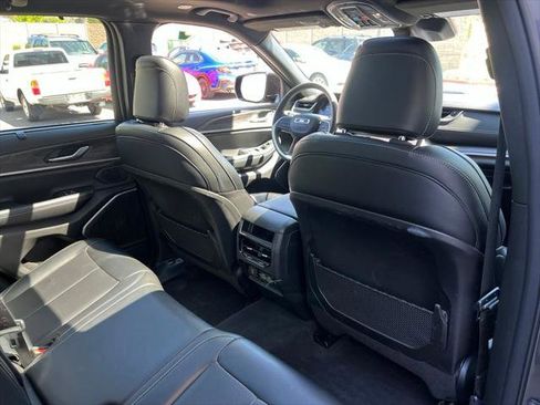 Certified 2024 Jeep Grand Cherokee Limited 4xe AWD/4WD image 12