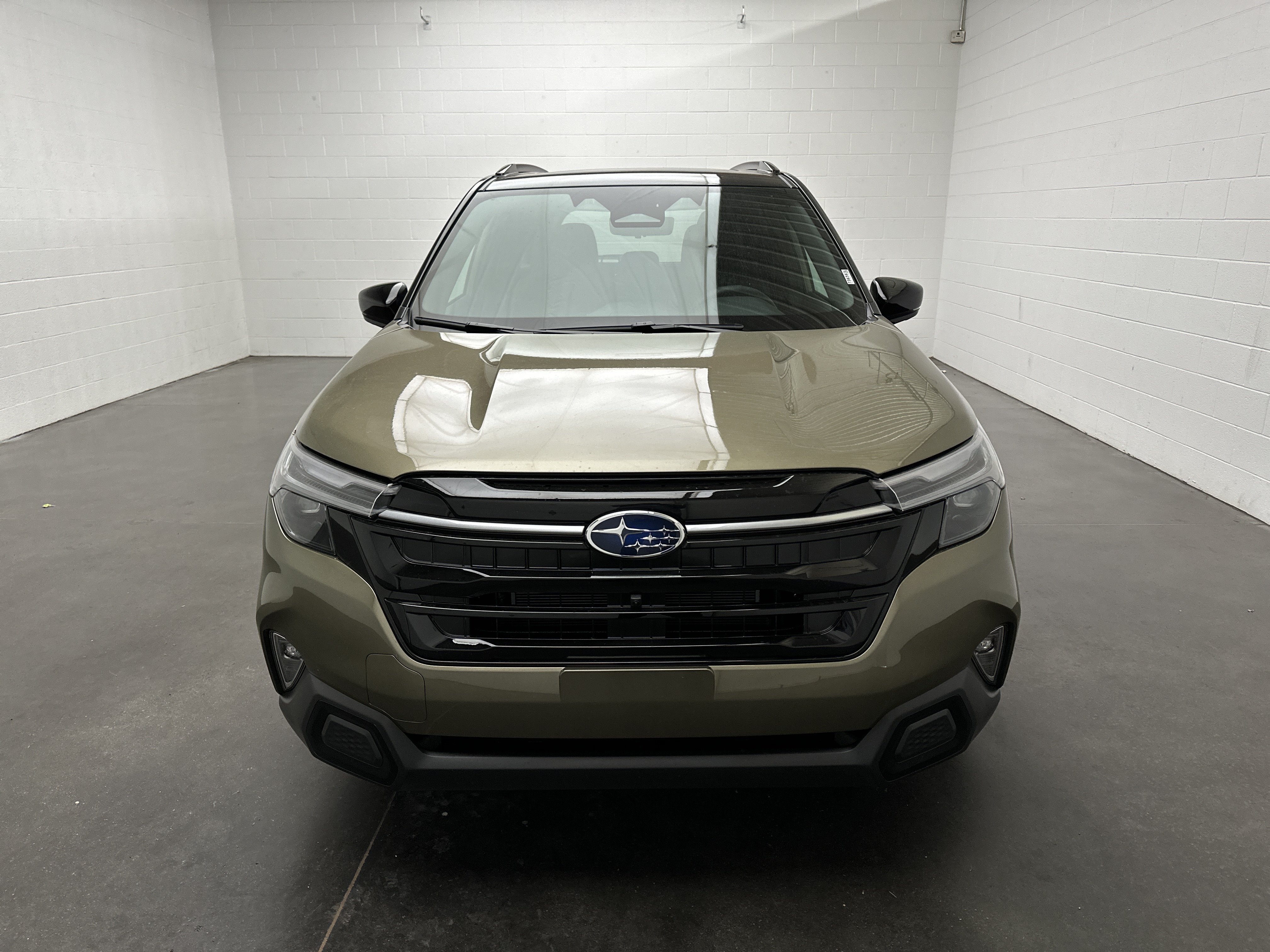 New 2026 Subaru Forester Touring AWD/4WD image 3