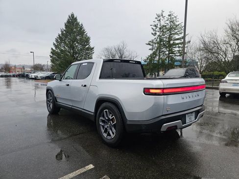 Used 2022 Rivian R1T Launch Edition image 5