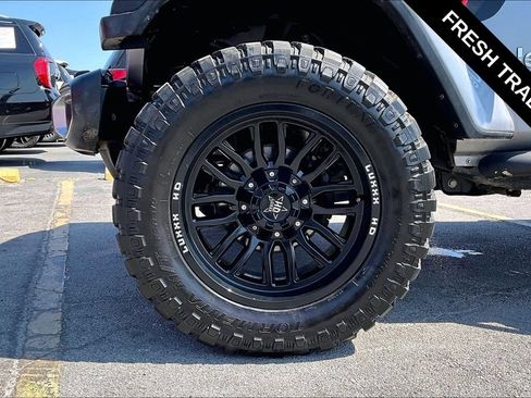 Used 2020 Jeep Gladiator Overland AWD/4WD image 33