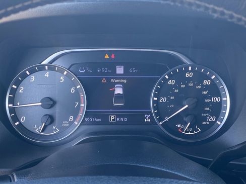 Used 2020 Nissan Titan Platinum Reserve w/ Moonroof Package image 32