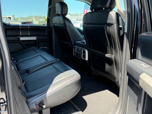 Used 2020 Ford F250 Lariat w/ Lariat Ultimate Package AWD/4WD image 31