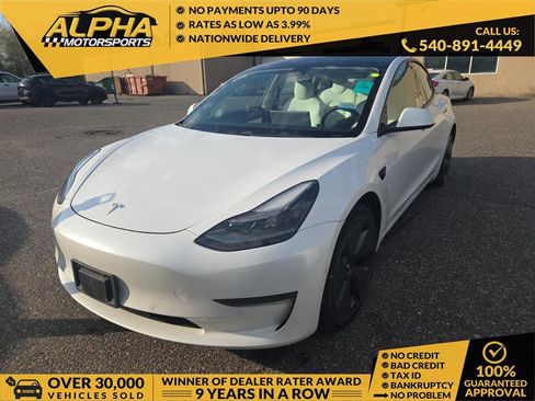 Used 2021 Tesla Model 3 Standard Range Plus RWD image 1