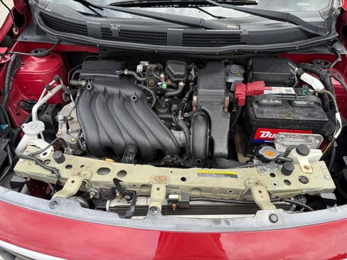 Used 2012 Nissan Versa SV FWD image 20