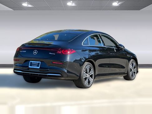 New 2026 Mercedes-Benz CLA 350 image 9