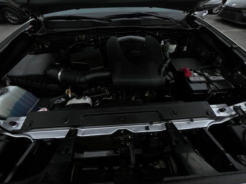 Used 2021 Toyota Tacoma TRD Sport image 46