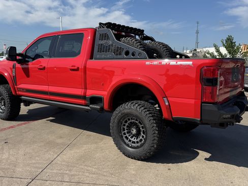 New 2026 Ford F250 Lariat w/ Black Appearance Package AWD/4WD image 5