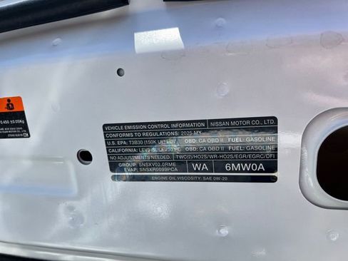 Used 2025 Nissan Sentra SV image 10