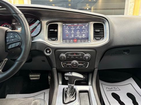 Used 2018 Dodge Charger R/T image 33