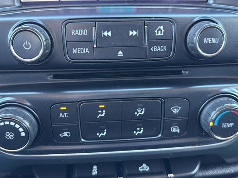 Used 2016 Chevrolet Silverado 1500 LT image 8