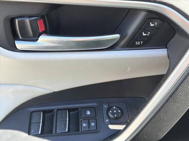 Used 2024 Toyota RAV4 XLE Premium w/ Weather Package AWD/4WD image 13