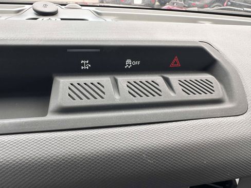 Used 2025 Ford Bronco Big Bend AWD/4WD image 21