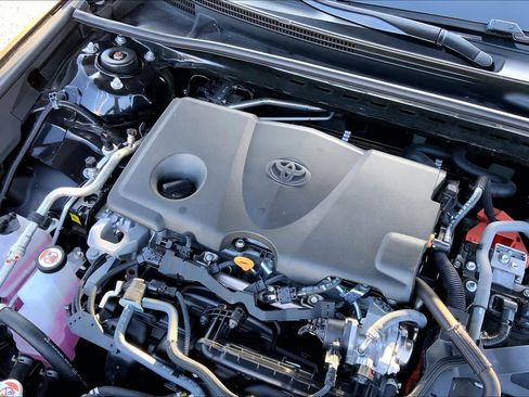 Used 2025 Toyota Camry SE FWD image 33