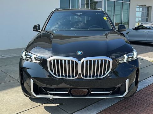 Used 2026 BMW X5 sDrive40i w/ Parking Assistance Package RWD image 2