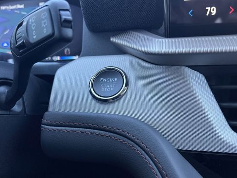 New 2026 Ford Explorer Active image 5