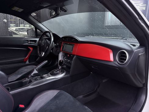 Used 2013 Subaru BRZ Limited w/ Popular Pkg 1A image 23