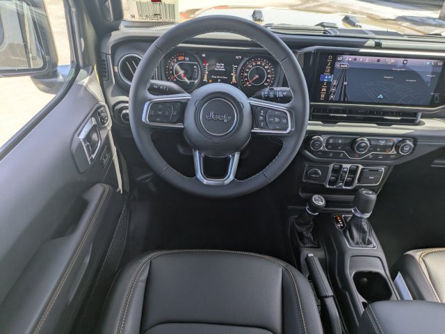 New 2026 Jeep Wrangler Unlimited Sahara AWD/4WD image 16
