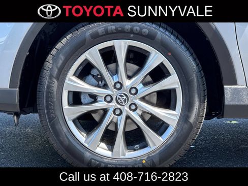Used 2017 Toyota RAV4 Limited AWD/4WD image 12