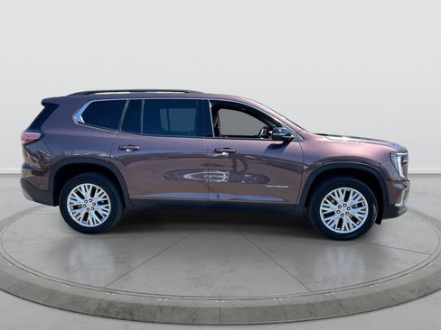 Used 2024 GMC Acadia Elevation FWD image 9