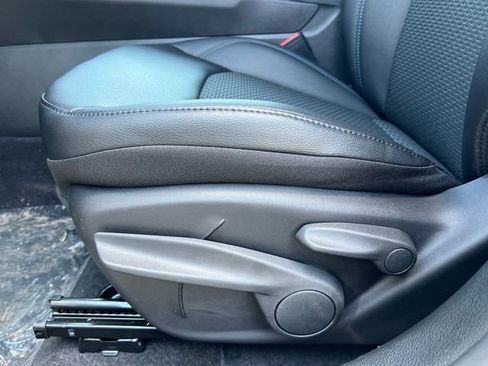 New 2026 Jeep Compass Latitude AWD/4WD image 8