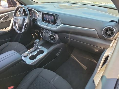 Used 2020 Chevrolet Blazer LT FWD image 14
