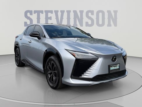 Used 2026 Lexus RZ 450e AWD w/ Accessory Package (Z2) image 7