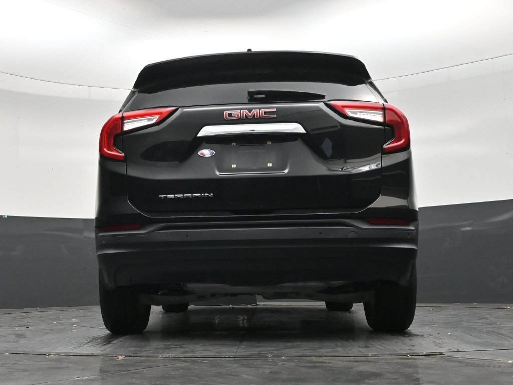 Used 2023 GMC Terrain SLE FWD image 22